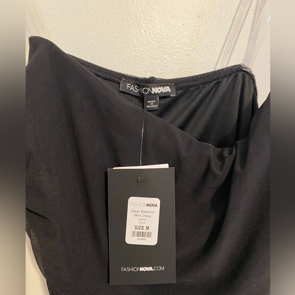 **3 DRESS BUNDLE -FashionNova - Picture 5 of 8